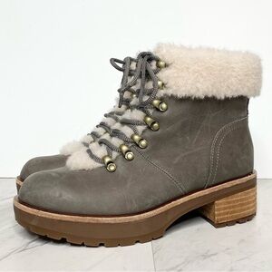 New! Kork Ease Winslet Gray Lace Up Bootie 6M